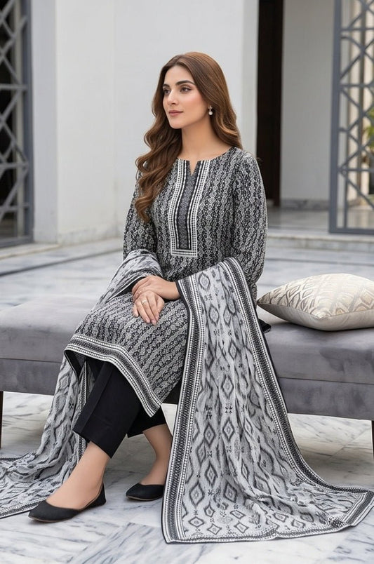 3 Piece Lawn Unstitched Suit With Voile Lawn  Dupatta - 5038