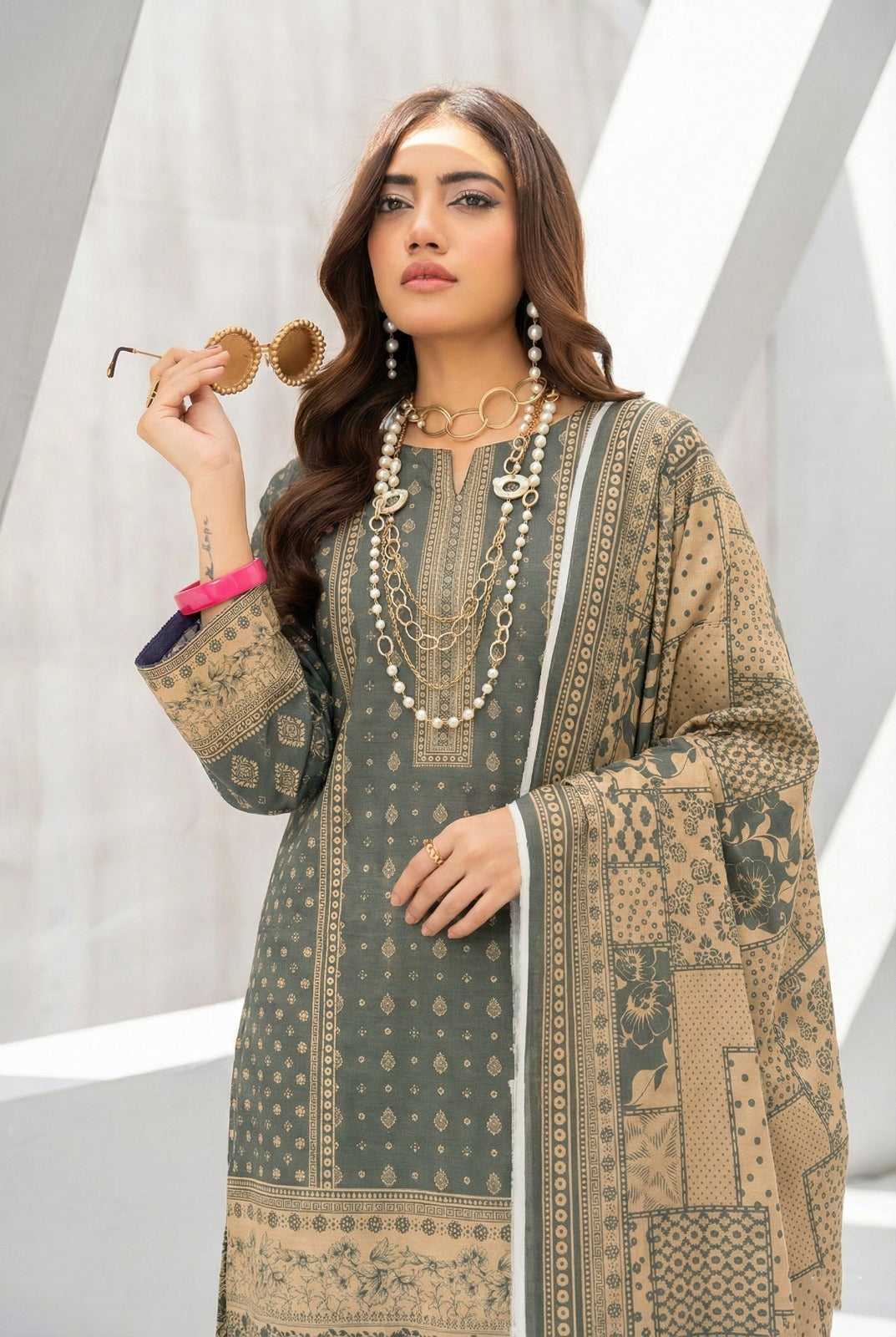 3 Piece Sabeen Premium Khaddar Unstitched Suit - 1329